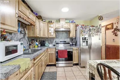 4054 Bartlett Dr, Hood River, OR 97031 - Photo 9