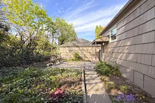 7020 NE Halsey St, Portland, OR 97213 - Photo 19