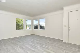 7020 NE Halsey St, Portland, OR 97213 - Photo 7