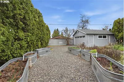 6621 SE Carlton St, Portland, OR 97206 - Photo 37