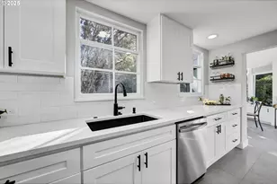 1925 E 26th Ave, Eugene, OR 97403 - Photo 9