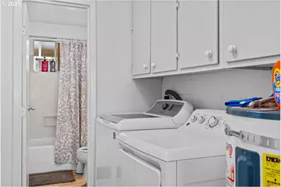 800 Byron Creek Rd, Winston, OR 97496 - Photo 27