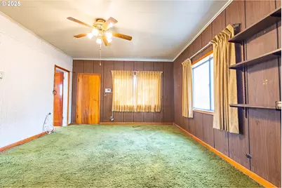 1425 Jackson Ave, La Grande, OR 97850 - Photo 7