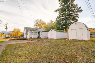 1425 Jackson Ave, La Grande, OR 97850 - Photo 5