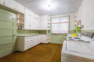 1425 Jackson Ave, La Grande, OR 97850 - Photo 13