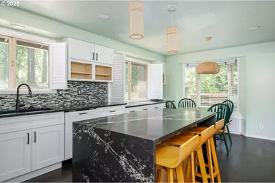 18335 SE 370th Ave, Sandy, OR 97055 - Photo 7