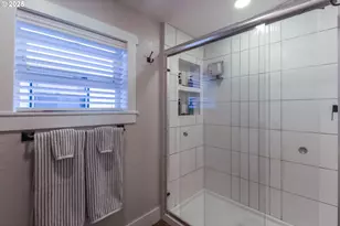 620 E 2nd St, Yamhill, OR 97148 - Photo 15