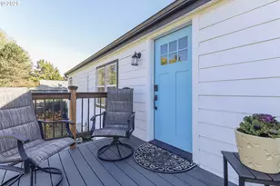 620 E 2nd St, Yamhill, OR 97148 - Photo 33