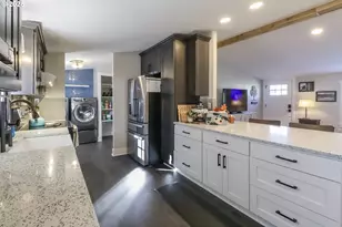 620 E 2nd St, Yamhill, OR 97148 - Photo 5