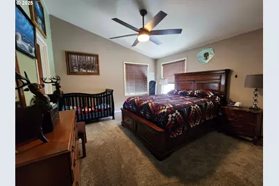 2420 Jefferson St, Port Orford, OR 97465 - Photo 17