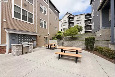 17181 SW Snowdale St #301, Beaverton, OR 97007 - Photo 29