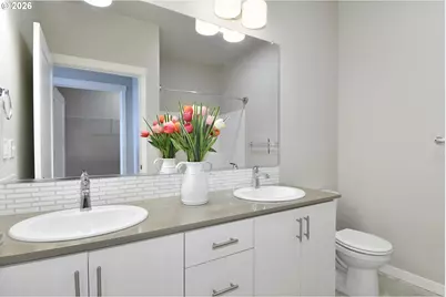 17181 SW Snowdale St #301, Beaverton, OR 97007 - Photo 17