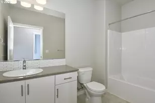 17181 SW Snowdale St, Beaverton, OR 97007 - Photo 25