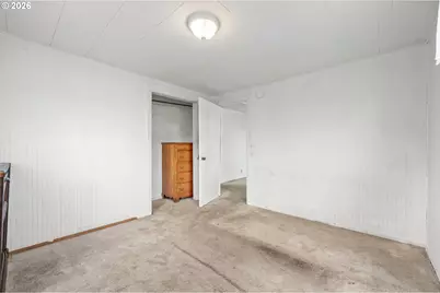 1995 J St, Springfield, OR 97477 - Photo 21