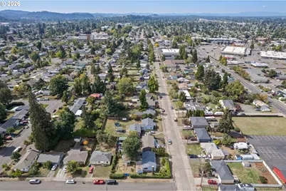 1995 J St, Springfield, OR 97477 - Photo 45