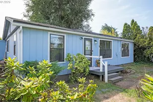 1995 J St, Springfield, OR 97477 - Photo 1