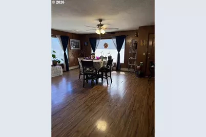 150 SW Brantley Dr, Winston, OR 97496 - Photo 5