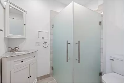 2057 SE 72nd Ave, Portland, OR 97215 - Photo 25