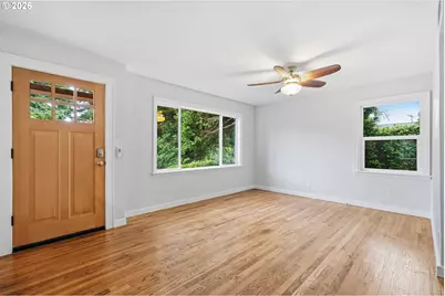2057 SE 72nd Ave, Portland, OR 97215 - Photo 7