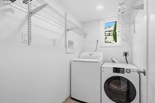 2057 SE 72nd Ave, Portland, OR 97215 - Photo 29