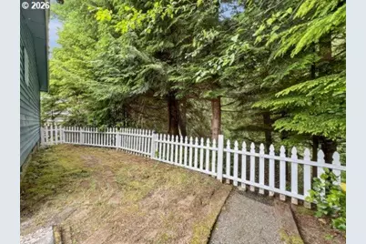 380 Seagrove Loop, Lincoln City, OR 97367 - Photo 9