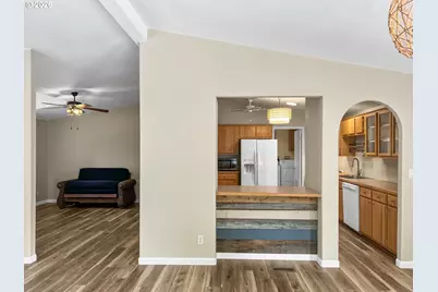 380 Seagrove Loop, Lincoln City, OR 97367 - Photo 15