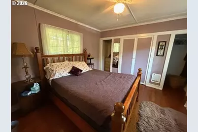 90988 Angels Flight Rd, Walterville, OR 97489 - Photo 23
