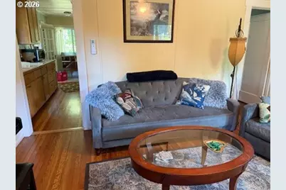 90988 Angels Flight Rd, Walterville, OR 97489 - Photo 11