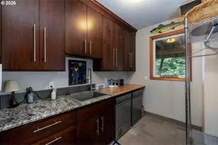 2337 Taylor Dr, West Linn, OR 97068 - Photo 35