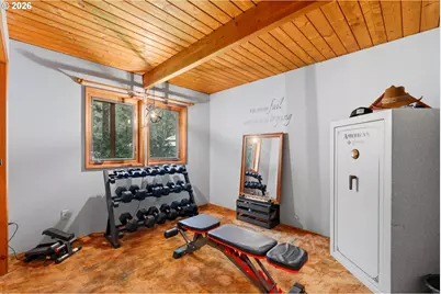 57206 E Marmot Rd, Sandy, OR 97055 - Photo 17