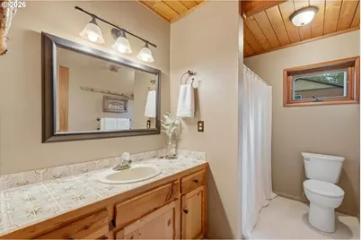 57206 E Marmot Rd, Sandy, OR 97055 - Photo 19