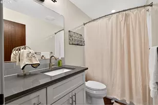 1878 SE Jasmine Pl, Gresham, OR 97080 - Photo 37
