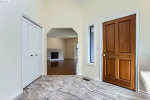 16003 NE 25th St, Vancouver, WA 98684 - Photo 3