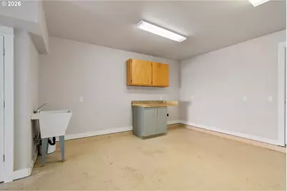 108 N 3rd Ave, Rockaway Beach, OR 97136 - Photo 9