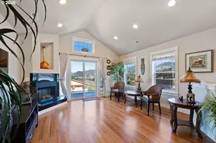 108 N 3rd Ave, Rockaway Beach, OR 97136 - Photo 23