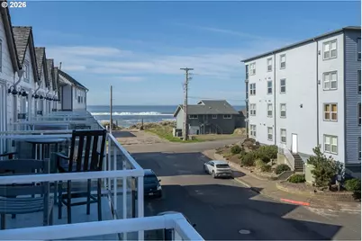 108 N 3rd Ave, Rockaway Beach, OR 97136 - Photo 27