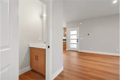 8819 SW 176th Ave, Beaverton, OR 97007 - Photo 41