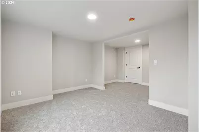 8819 SW 176th Ave, Beaverton, OR 97007 - Photo 27