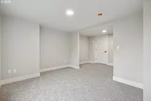 8819 SW 176th Ave, Beaverton, OR 97007 - Photo 27