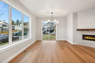 8819 SW 176th Ave, Beaverton, OR 97007 - Photo 9