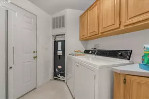 1655 S Elm St, Canby, OR 97013 - Photo 25
