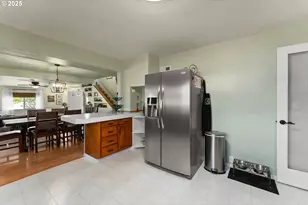 2104 NW Calkins Ave, Roseburg, OR 97471 - Photo 15