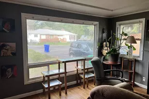 11226 SE Bush St, Portland, OR 97266 - Photo 5