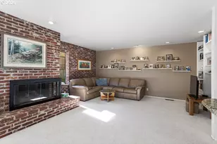 20307 NE Interlachen Ln, Fairview, OR 97024 - Photo 9