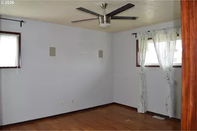 3130 NE 142nd Ave, Portland, OR 97230 - Photo 7