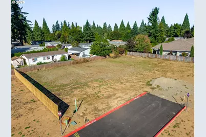 452 SW 15th Ave #13, Canby, OR 97013 - Photo 1