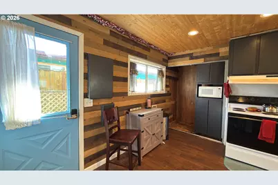 5 W Mill St #B7, Ridgefield, WA 98642 - Photo 9