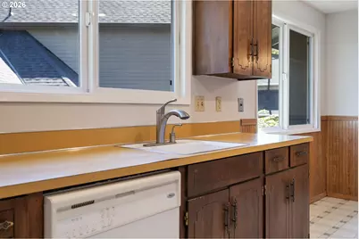 17090 SE Pine Cone Ln, Milwaukie, OR 97267 - Photo 15