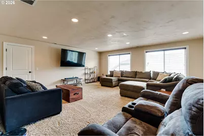 2251 Comstock Ave, Eugene, OR 97408 - Photo 37
