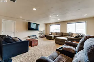 2251 Comstock Ave, Eugene, OR 97408 - Photo 37